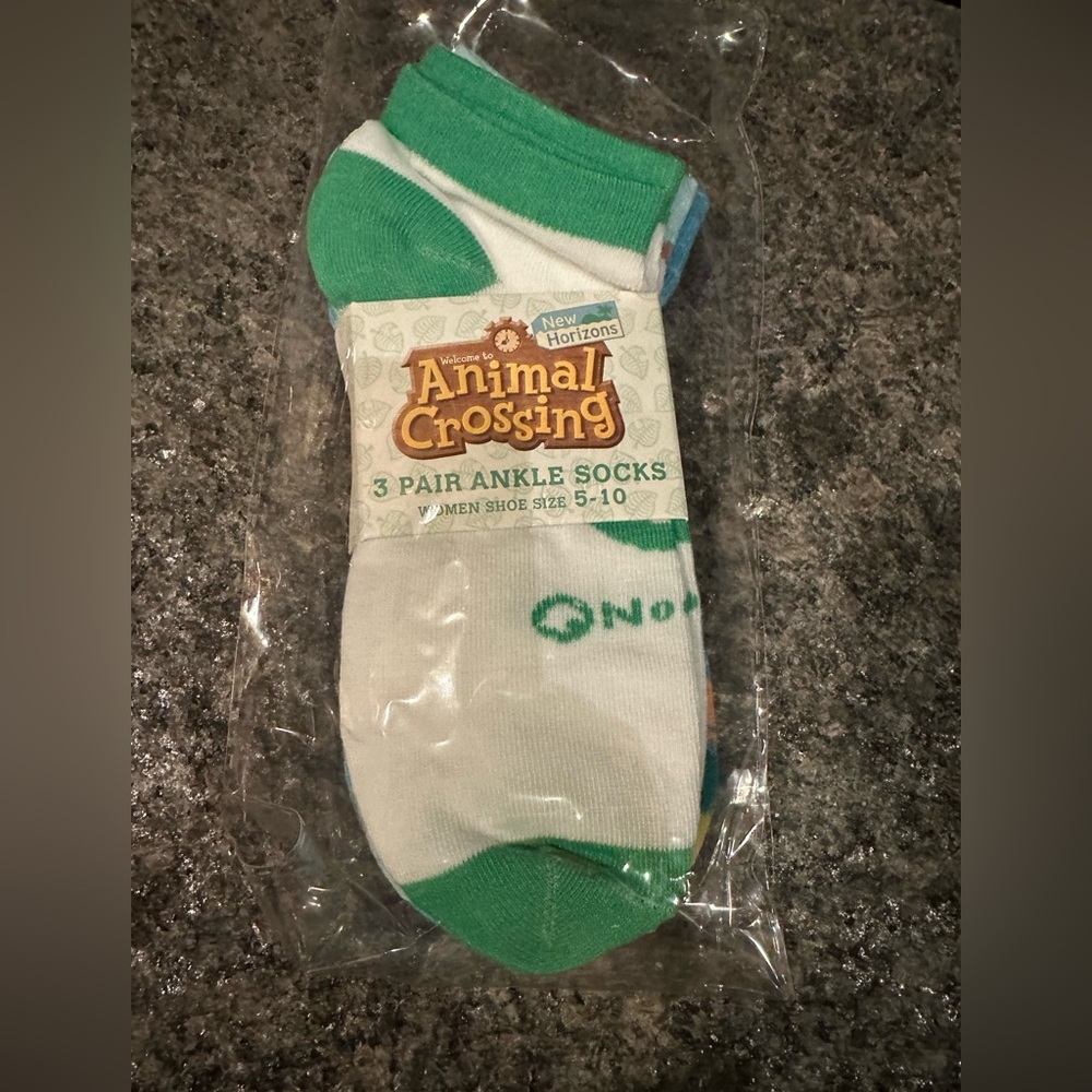 Animal Crossing women’s New Horizons Ankle Socks 3 Pairs